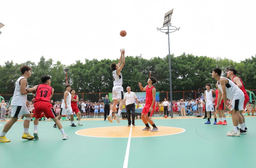 被青春的激, 设施的有力 被青春的激, 设施的有力